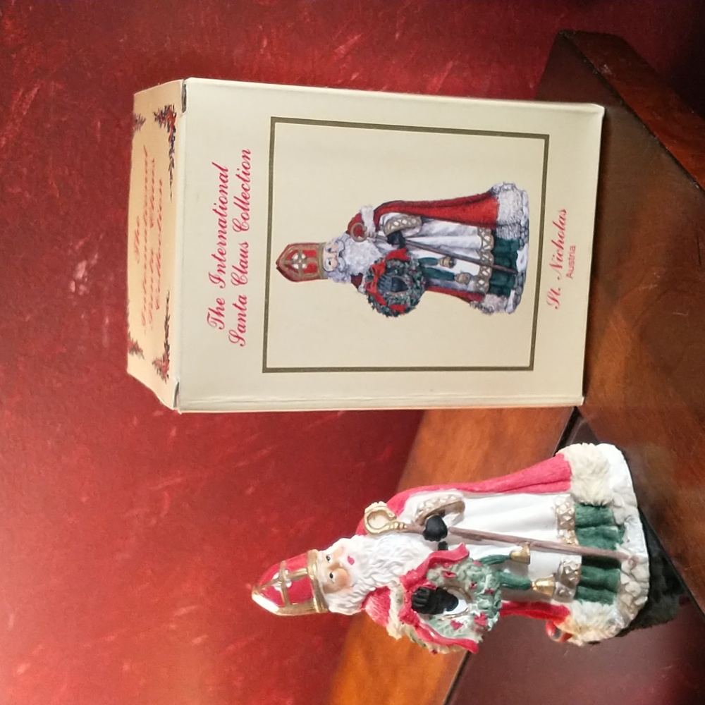 1995 The International Santa Claus Collection - St. Nicholas - Austria - NIB